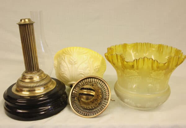 Antique Victorian Yellow Glass Oil Lamp Antique Antique Lighting 11