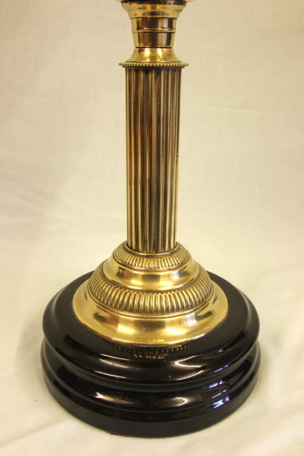 Antique Victorian Yellow Glass Oil Lamp - Image 3