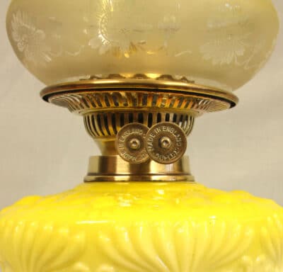 Antique Victorian Yellow Glass Oil Lamp - Image 6