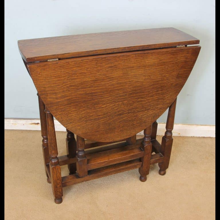Antique Oak Drop Leaf Gateleg Occasional Table