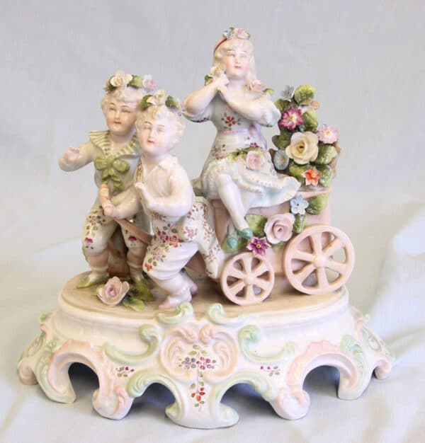 Antique Pair of Early 20th Century Porcelain Figurines of Mother & Children Antique Antique Ceramics 11