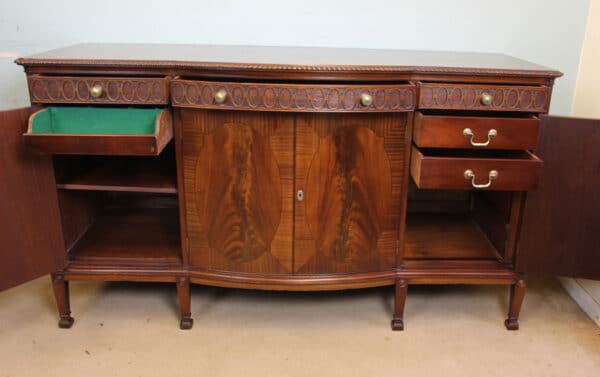 Mahogany Bow Front Georgian Style Sideboard Base. Antique Antique Sideboards 10