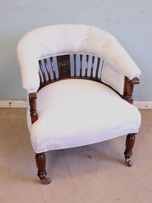 Antique Late Victorian Walnut Tub Chair - Image 10
