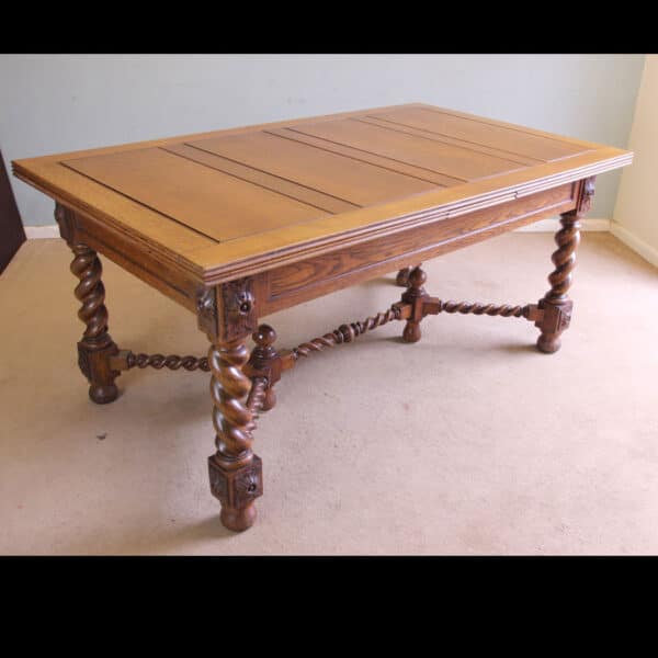 Antique Oak Large Draw Leaf Extending Dining Table