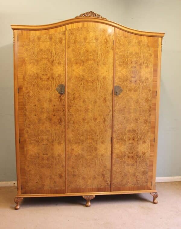 Antique Burr Walnut Triple Wardrobe - Image 17