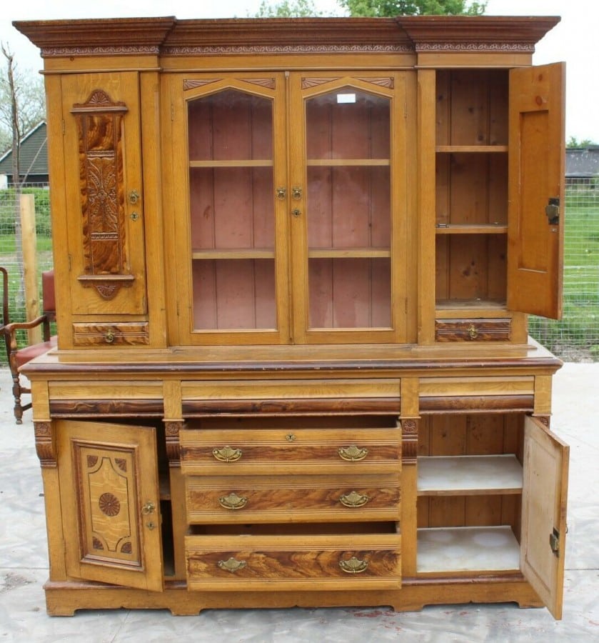 1900's Large Antique Pine Dresser with Original Scrumble Finish