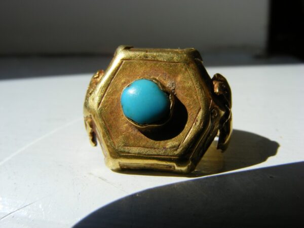 Beautiful & Rare Islamic Gold and Turquoise Ring over 500 years old Persian Antique Jewellery 3