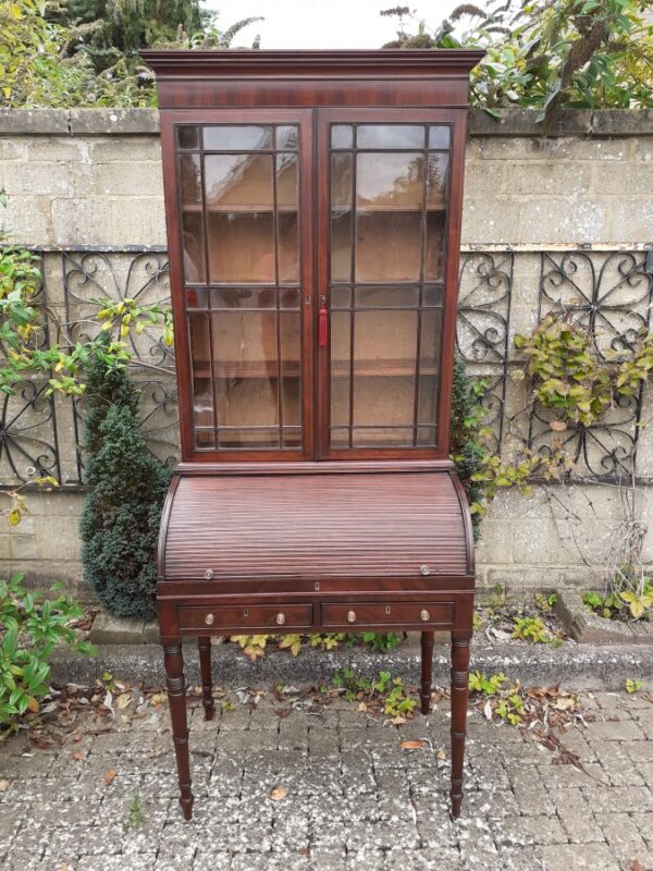 Mahogany tambour top bookcase bureau circa 1820 - Image 4