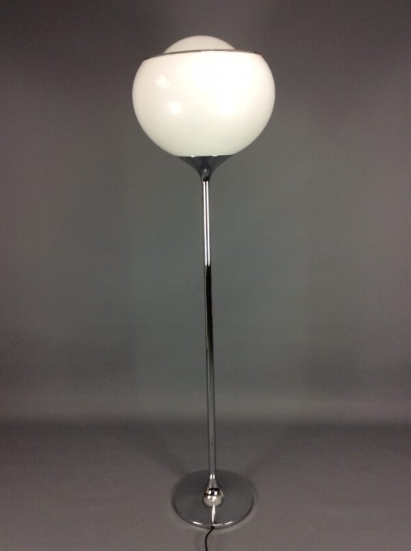 Guzzini 1960's/1970's Chrome & Acrylic Floor Lamp
