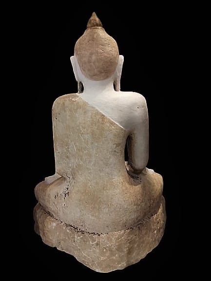 Marble seated Buddha in Bhumisparsha mudra Miscellaneous 5