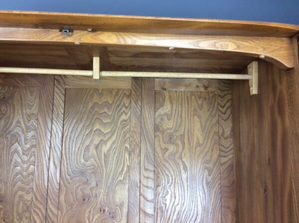 Ercol Windsor "Golden Dawn" Elm Double Wardrobe - Image 6