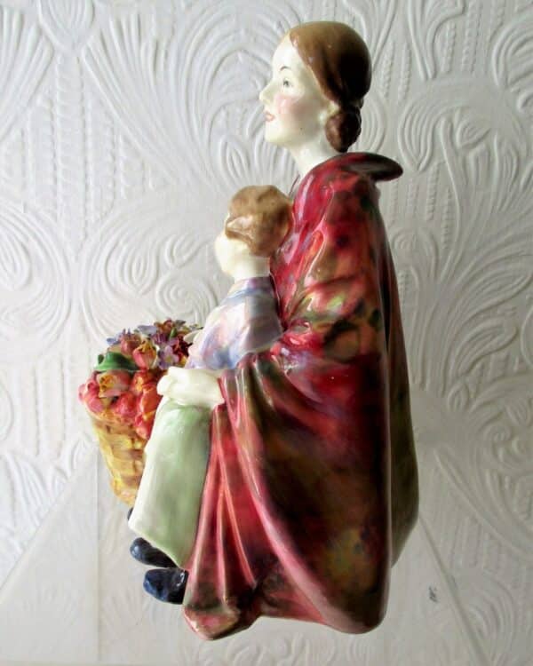 Vintage Royal Doulton English Porcelain Figurine ~ “Blossom” ~ HN 1667 Leslie Harradine Vintage 4