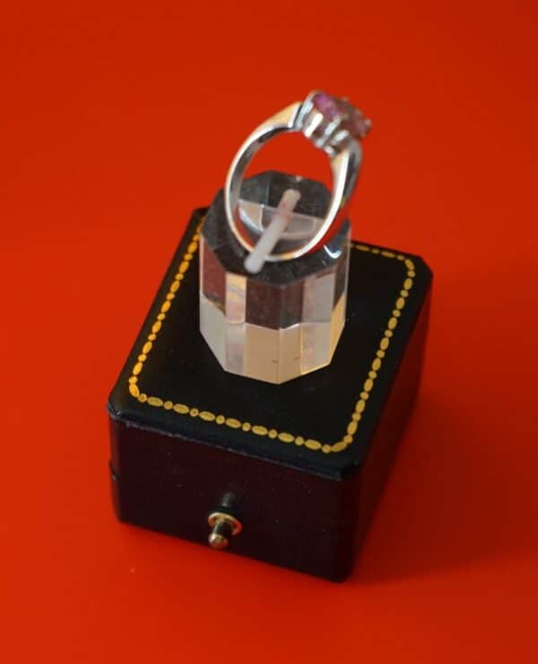 SORRY NOW SOLD - A Beautiful 9ct White Gold Pink Topaz Ring - Boxed / Gift - Image 3