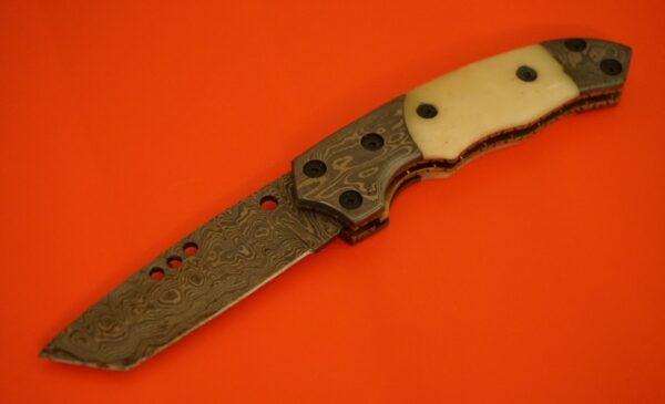 An As New Hand Made Damascus Bone Handle Folding Knife – Leather Sheath / Carbon Steel Blade / Collectable - Image 4