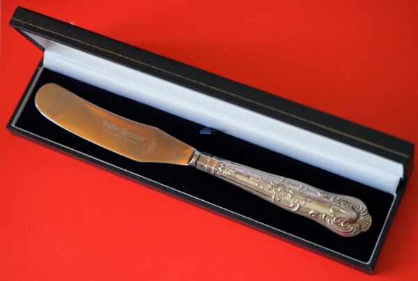 A Circa;- 1969 Kings Pattern SILVER Butter Spreader / Knife – Wedding / Ideal Gift / Present Antique Silver Antique Silver 3