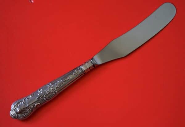 A Circa;- 1969 Kings Pattern SILVER Butter Spreader / Knife – Wedding / Ideal Gift / Present Antique Silver Antique Silver 4