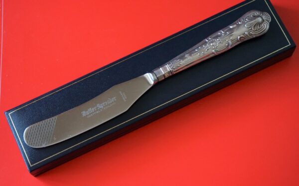A Circa;- 1969 Kings Pattern SILVER Butter Spreader / Knife - Wedding / Ideal Gift / Present - Image 5