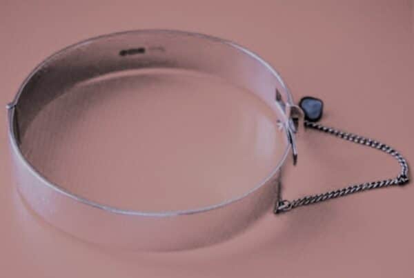 A Vintage Ornate Excalibur Sterling Silver Bracelet - Ideal Gift / Present / Boxed - Image 6