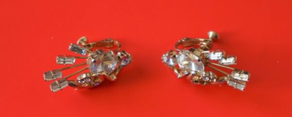 A Vintage Large Gold Rhinestone & Baguette Demi Parure - Boxed - Ideal Gift - Image 4