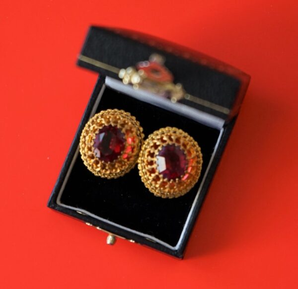 A Vintage Pair of Ornate Gilt Pierced Ruby Earrings - Boxed / Ideal Gift / Present