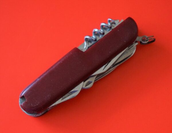 SALE - A Vintage Victorinox 10 Bladed With 12 Applications Pocket Knife - Knives/ Collectable - Image 4