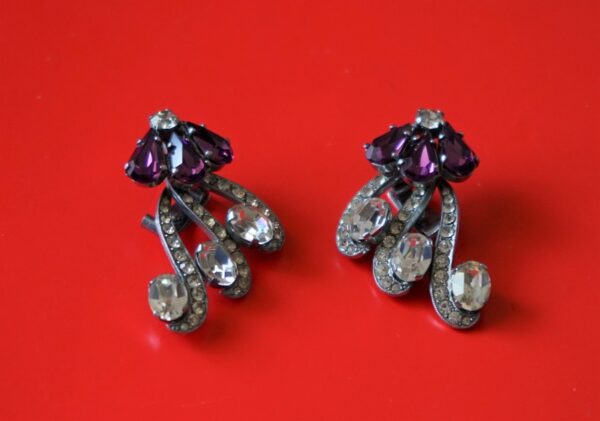 A Stunning Vintage Pair of Boxed Rhinestone Earrings – Birthday Gift / Present / Jewellery amethust Earrings, Rhinestone Earrings, Vintage Clip On Earrings Antique Jewellery 6