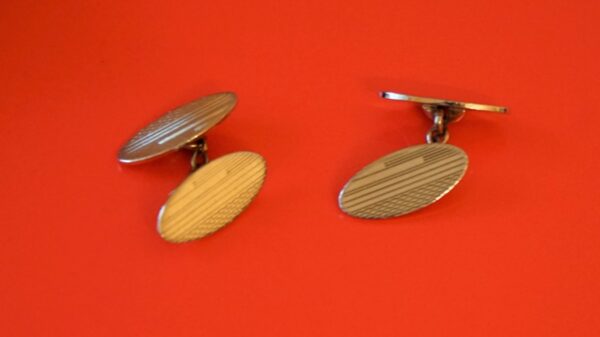 Art Deco 'Lambournes Birmingham Ltd' Gold Plated Engine Turned Cufflinks - Boxed - Image 4