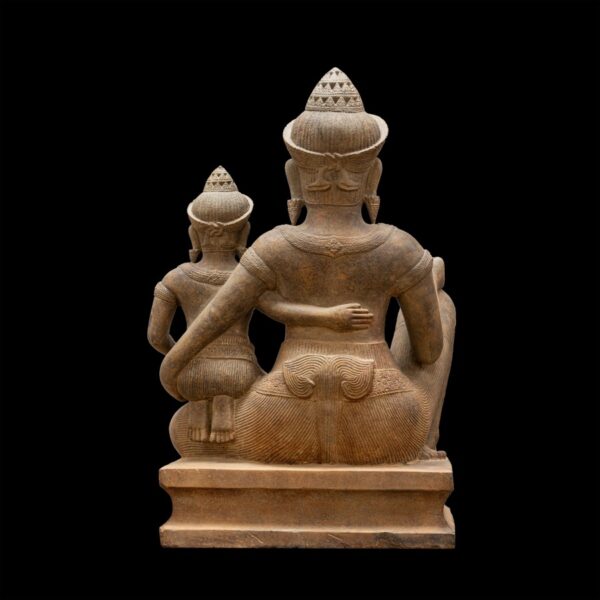 Museum quality. Greystone of Lord Vishnu with his consort Lakshmi - Image 3