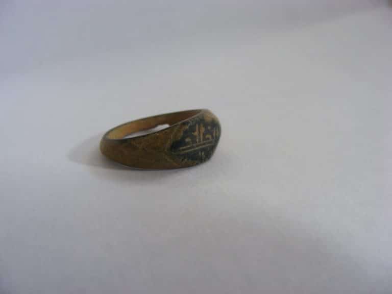 Beautiful ancient Islamic child's bronze ring with Kufic benediction 1,000 years old