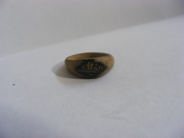 Beautiful ancient Islamic child’s bronze ring with Kufic benediction 1,000 years old Persia Antiquities 4