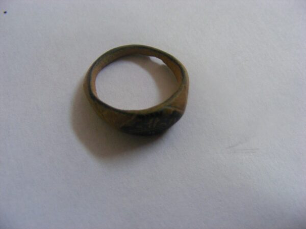 Beautiful ancient Islamic child’s bronze ring with Kufic benediction 1,000 years old Persia Antiquities 6