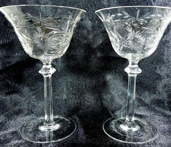 Fine Pair Champagne Glasses champagne Antique Glassware 3