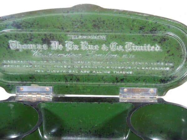 Green Art Deco Bakelite Box - Image 5
