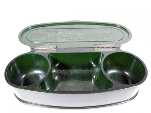 Green Art Deco Bakelite Box - Image 4