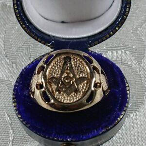 9ct Gold Gents Masonic Ring gents ring Antique Jewellery