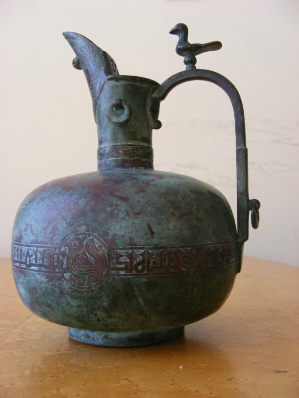 SOLD: Stunning & Rare Large Bronze Persian Ewer c1100 AD inlaid copper Kufic Islamic Inscriptions Kufic Medieval Antiques 3