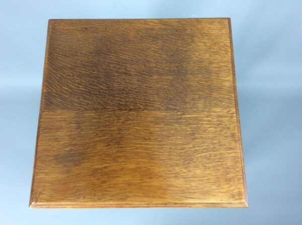 Arts & Crafts Lamp Table - Image 3