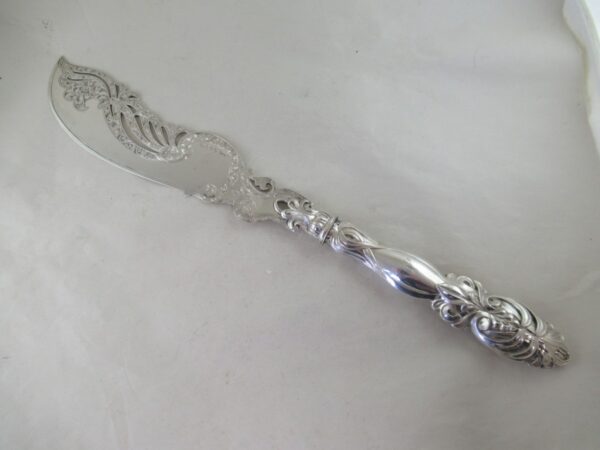 Large Antique SILVER FISH KNIFE – SUPERB – Hallmarked:-BIRMINGHAM 1850 Antique Silver 3