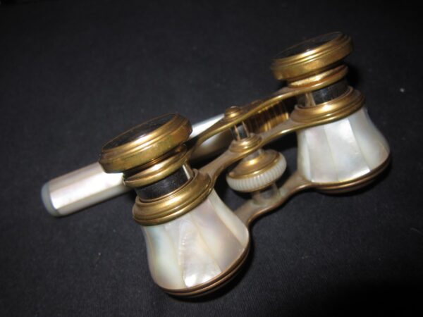 Late 19th Century French Mother of Pearl Opera Glasses/Paris binoculars Scientific Antiques 3