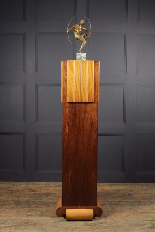 Art Deco Walnut Column c1925 - Image 5
