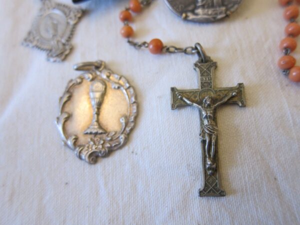 c.1910 Coral & Silver Rosary/Silver Brooch + 2 Silver Pendants antiquesilver Antique Jewellery 5