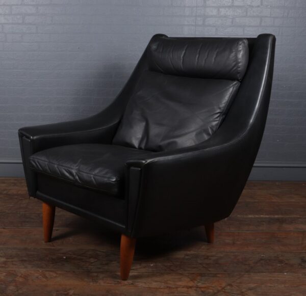 Mid Century Modern Danish Black Leather chair c1960 Antique Chairs 7