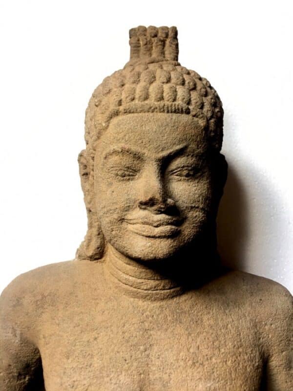 K0450 KHMER STANDING KRISHNA, PHNOM DA, SANDSTONE, 7th CENTURY khmer Antique Sculptures 7