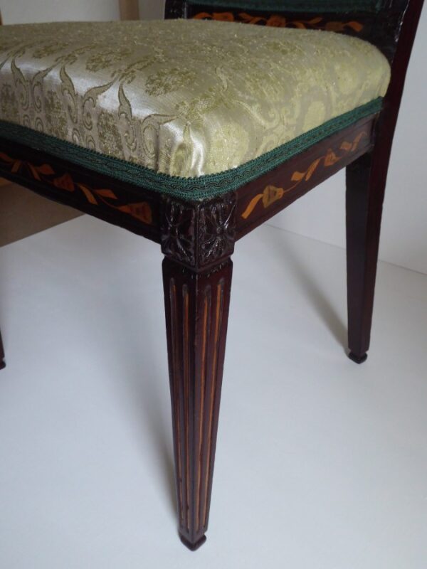 Rare set of 4 marquetry chairs circa 1780 cuban mahogany Antique Chairs 5