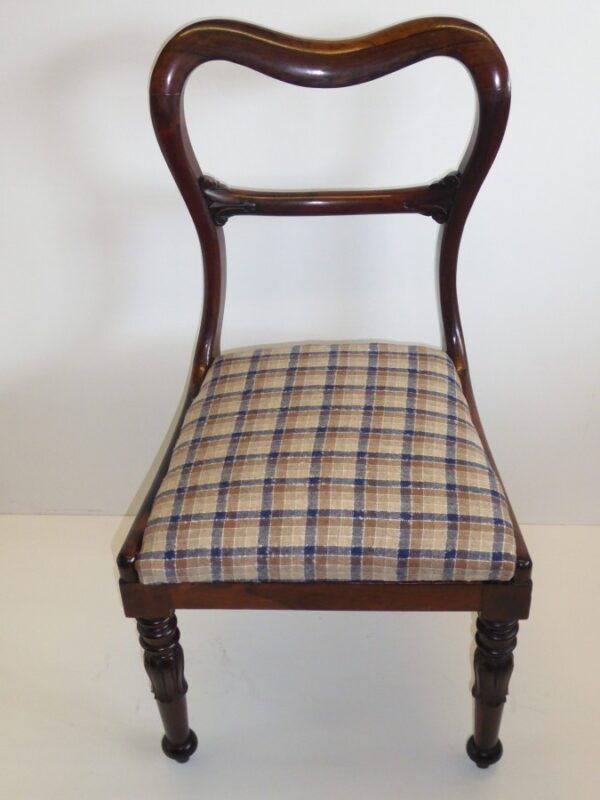 Set of 4 rosewood kidney back dining chairs circa 1840 - Image 2