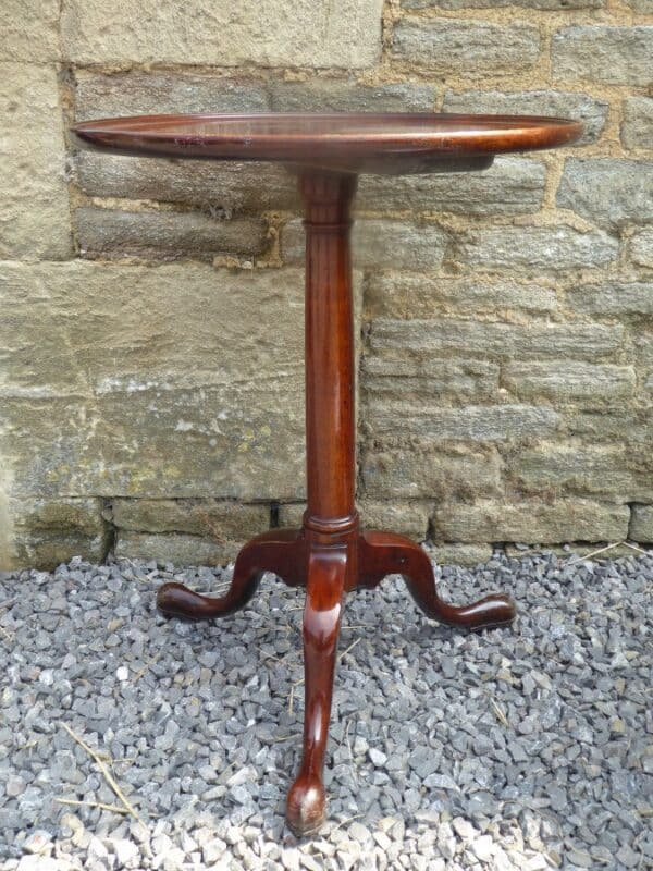 Georgian mahogany gun barrel tripod table circa 1760 - Image 3