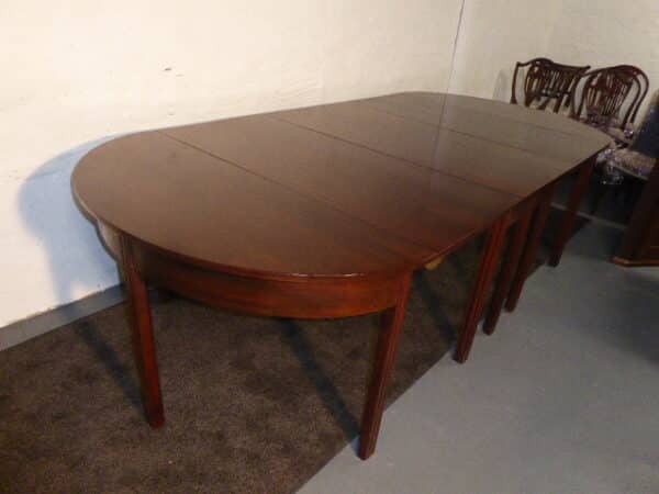 Georgian mahogany dining table dining table Antique Tables 3