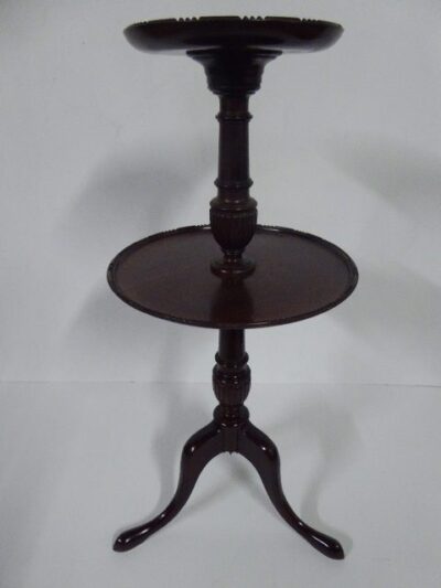Victorian mahogany dumb waiter - Image 2