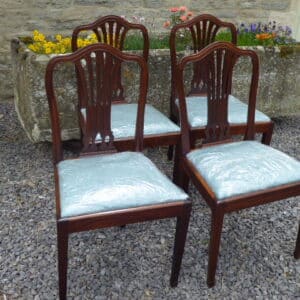 Set of 4 Hepplewhite dining chairs circa 1800 dining chairs Antique Chairs