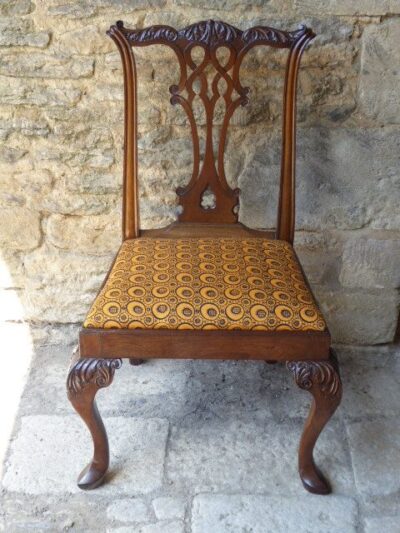 Walnut side chair - 19th century